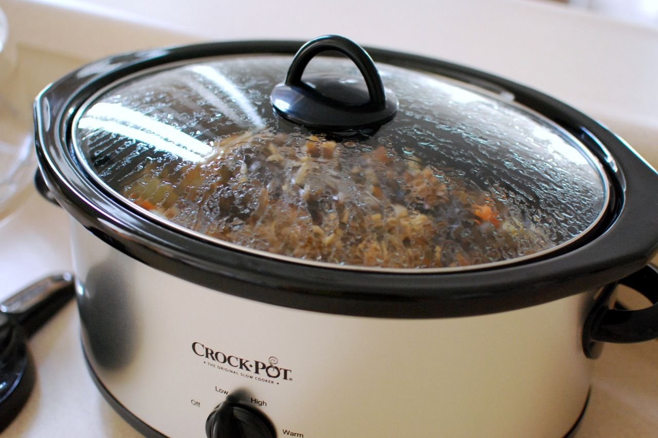 Instant Pot vs. Slow Cooker: Which Is Right for Your Kitchen?